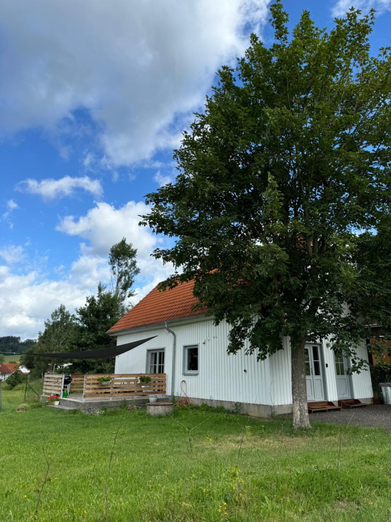 Вілла Camphouse Chvalsiny Екстер'єр фото